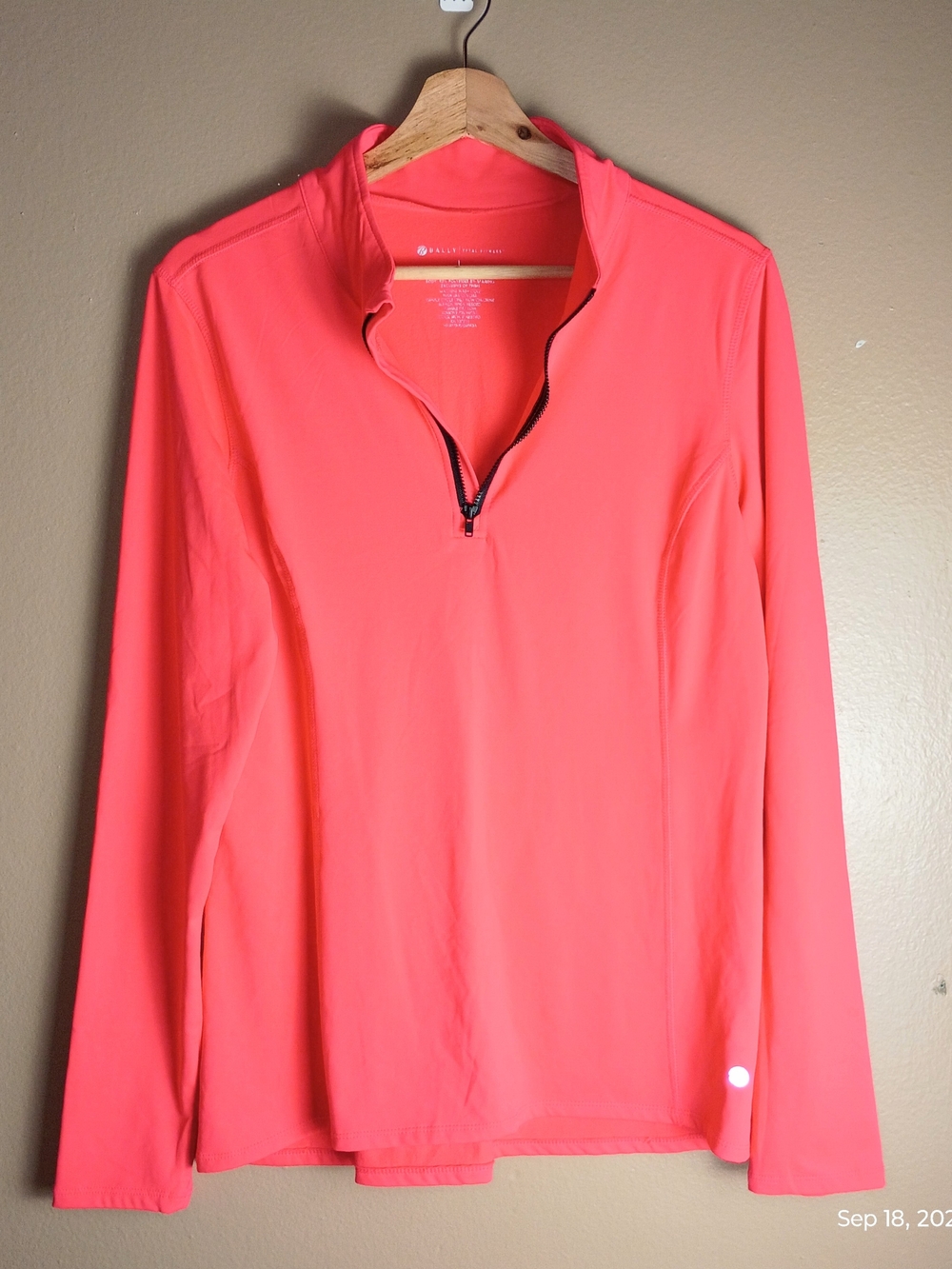 Women’s Long-Sleeve Quarter-Zip Active Top - Coral Pink~Size Large